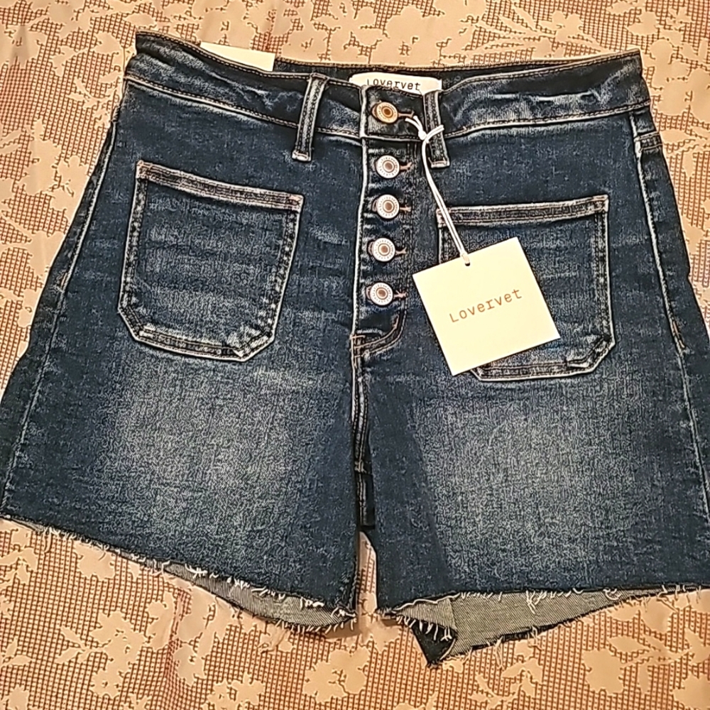 Button fly denim shorts